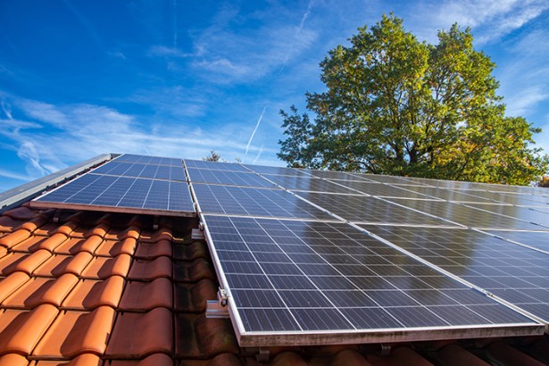 Dépannage de vos installations photovoltaïques à Pau
